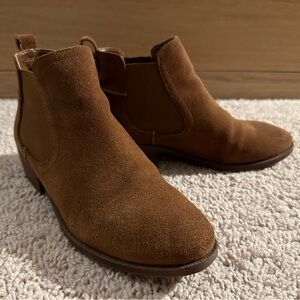 Steve Madden Brown Suede Ankle Boots